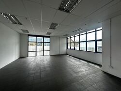 Heng Loong Building (D23), Factory #496063971